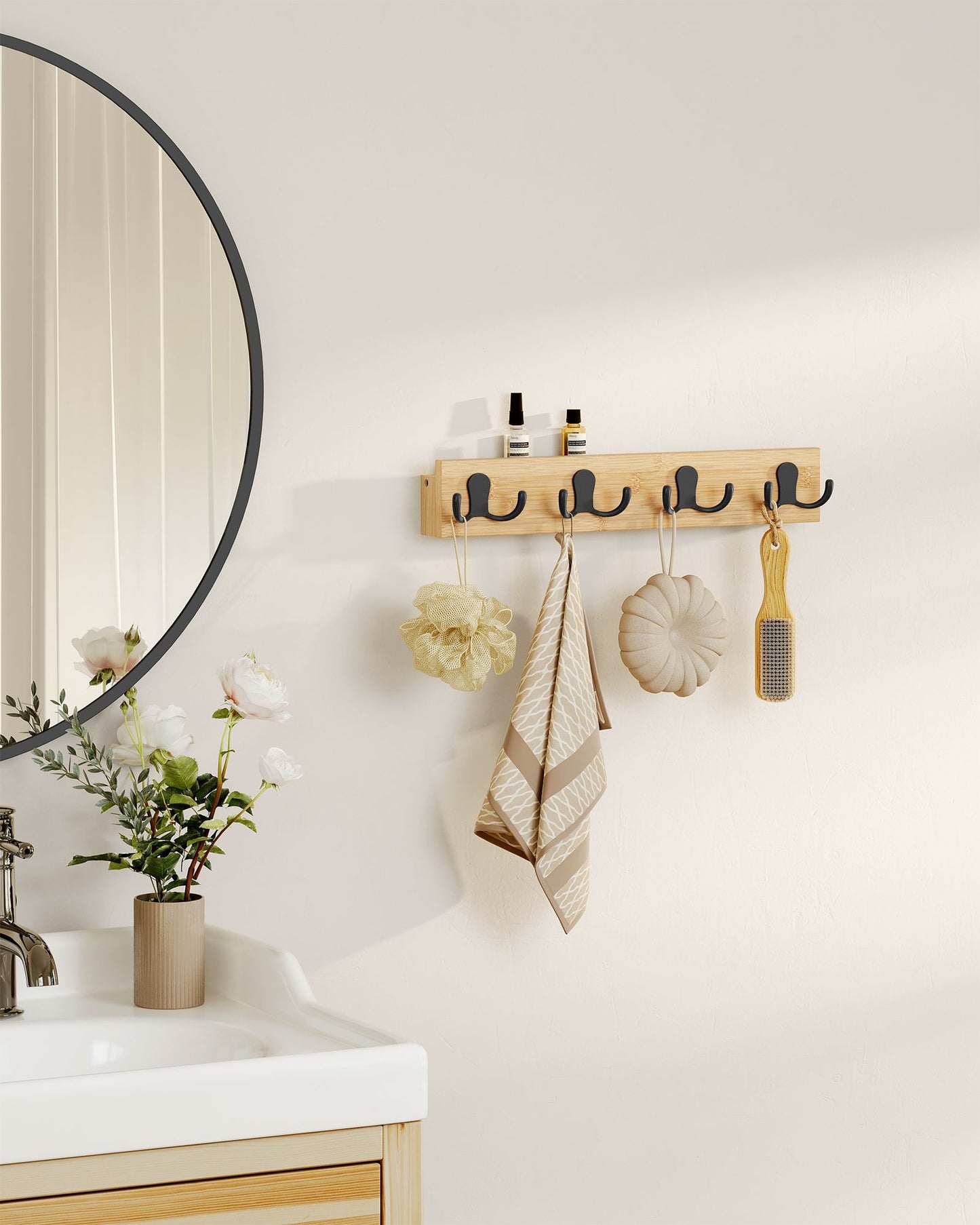 Garderobenleiste, Wandgarderobe, Wandregal, 4 Doppelhaken aus Metall, platzsparend für Flur, naturbeige, SONGMICS, 5