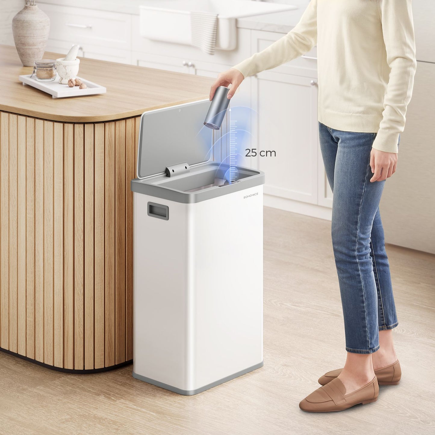 Mülleimer, 68L, Mülleimer Groß, Abfalleimer mit Deckel, mit automatischer Soft-Close, 15 Müllbeutel enthalten, Weiß, SONGMICS 1