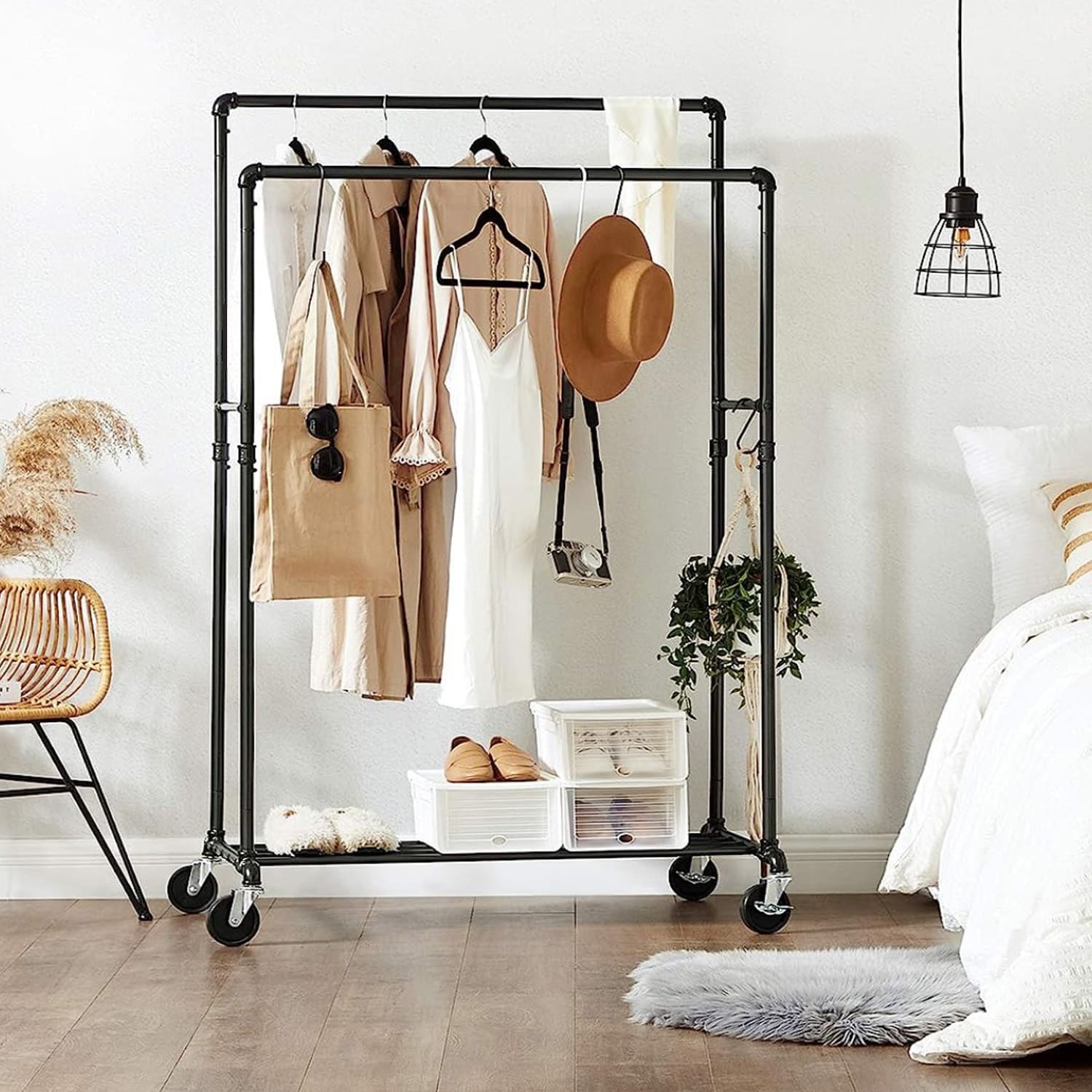 Songmics - Kleiderständer, mit 2 Kleiderstangen, bis 110 kg belastbar, Schwarz, Bedroom, Flur,2