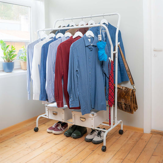 Kleiderständer stabil aus Metall, weiß, auf Rollen mit Ablage, ideal als kleiderständer schlafzimmer und schwerlast kleiderständer, Tatkraft Swan