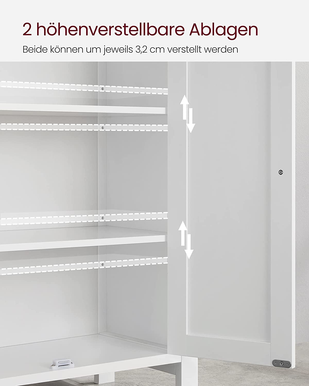 Badschrank aus Holz mit Doppeltür
