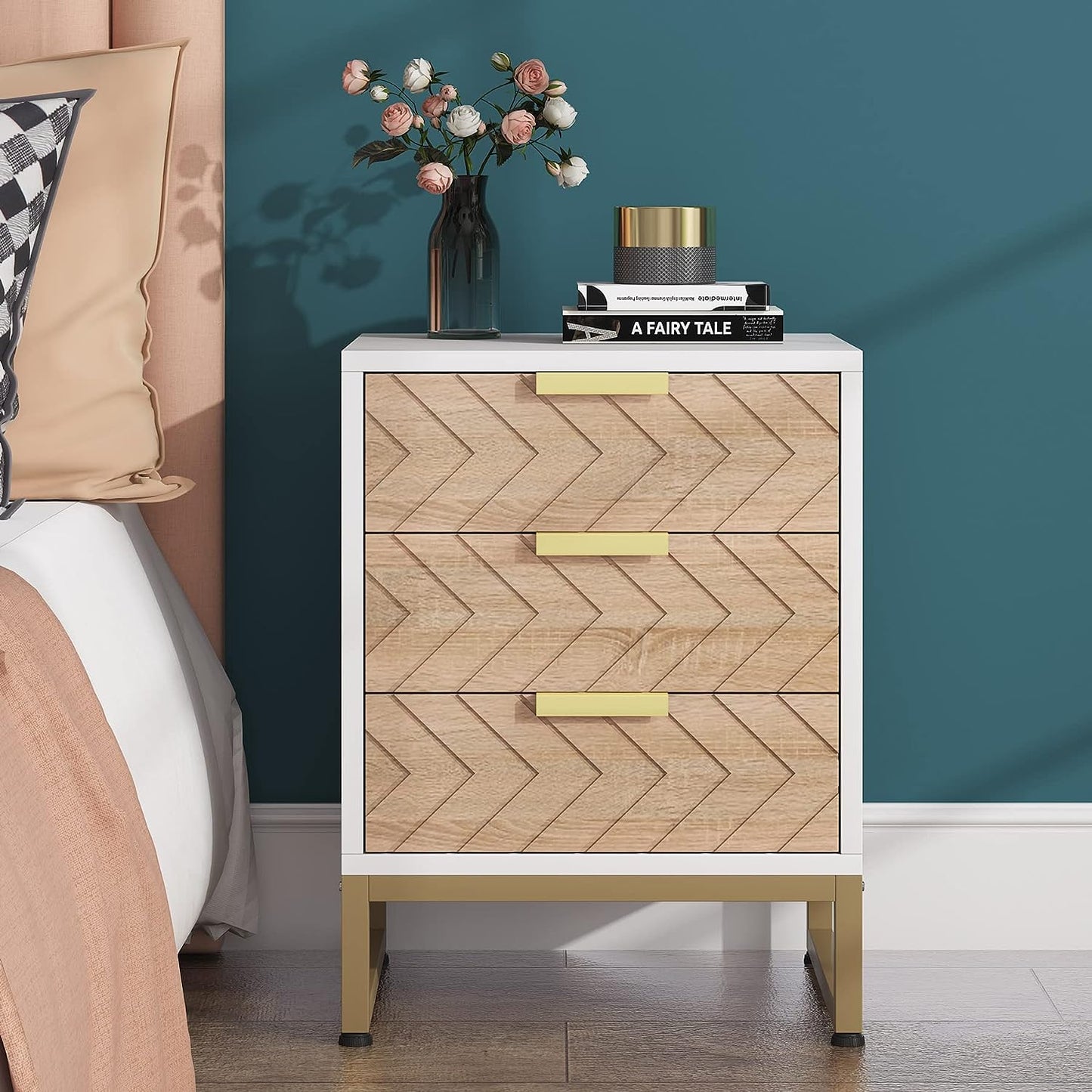 Tribesigns - Nachttisch mit 3 Schubladen, Nachttisch mit einzigartigem Zickzack Design, Beistelltisch für Schlafzimmer und Wohnzimmer, Weiß & Gold