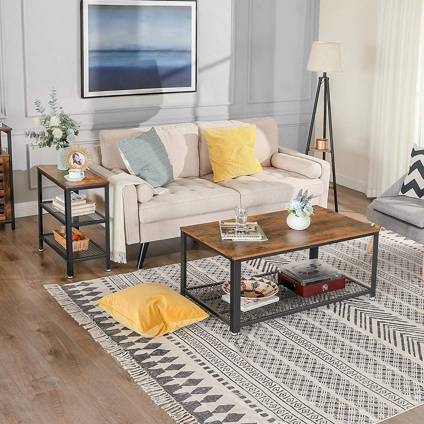 Vasagle - Beistelltisch, Dekotisch mit 2 Gitterablagen, Couchtisch, Wohnzimmer, Schlafzimmer, Büro, schmal, stabil, platzsparend, einfacher Aufbau