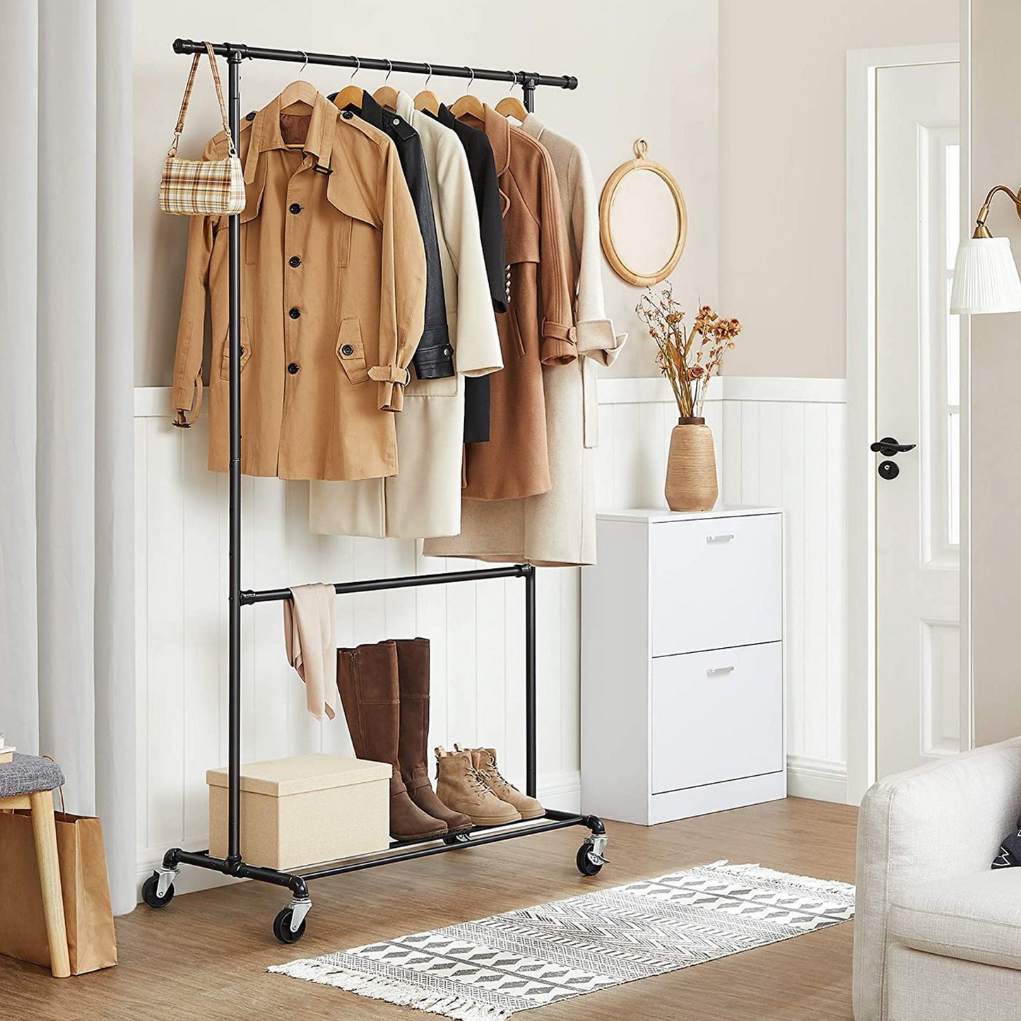 garderobenständer design, design kleiderständer, kleiderständer schwarz metall, kleiderständer metall schwarz