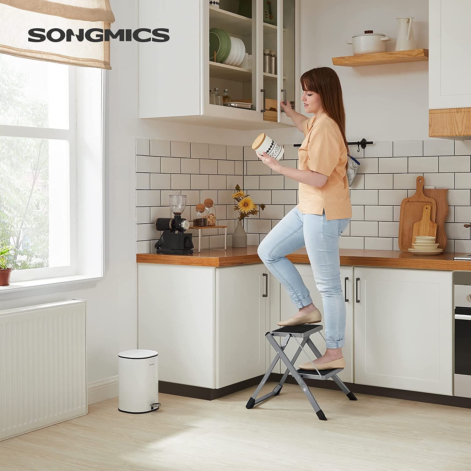SONGMICS - Klapptritt mit 2 Stufen für Küche