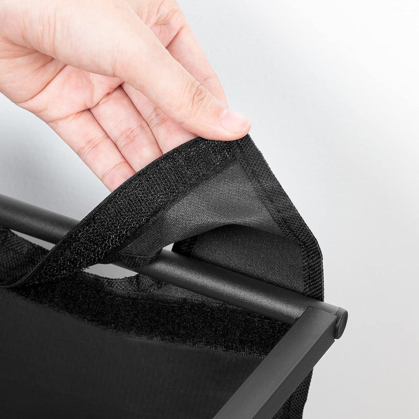 Wäschekorb 4 Fächer, Wäschesortierer, 4x39,8L, Wäschekorb mit ablage, Wäschewagen mit rollen, Greige-Schwarz, HOOBRO, 4