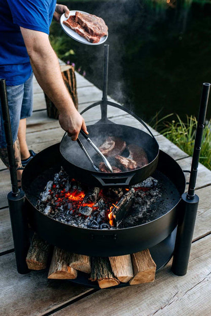 Pfanne aus natürlichem Stahl mit einem Griff für Feuerschale MONTANA X | Dia. 50 cm, Cook King