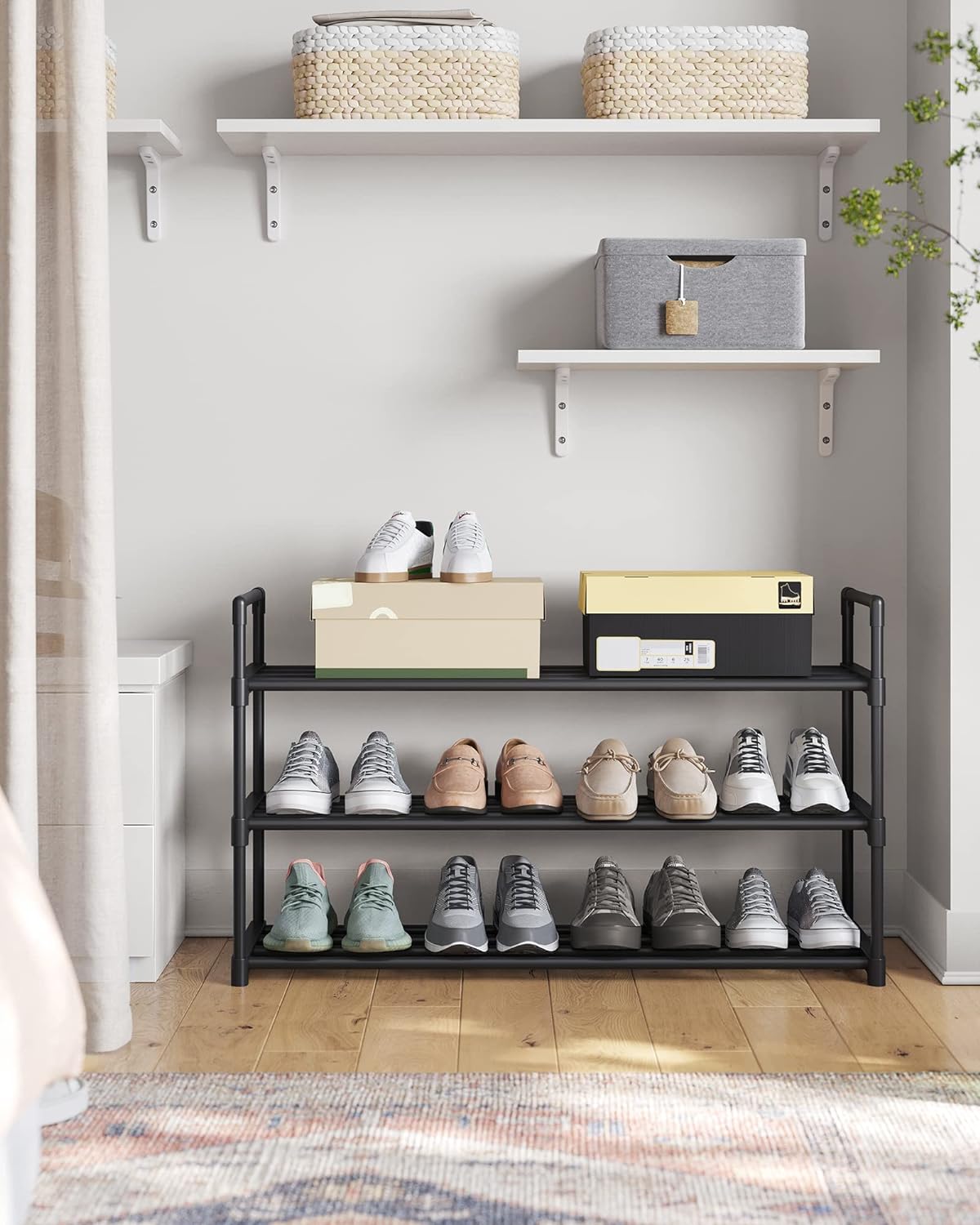 SONGMICS - Schuhregal 3 Ebenen, Schuhständer Metall, Schuhaufbewahrung, pro Schuh-Organizer für 12-15 Paar Schuhe, 30 x 92 x 54 cm, schwarz