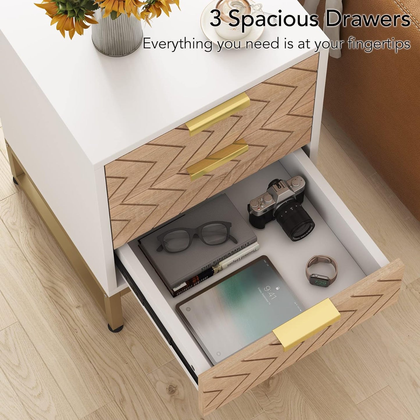 Tribesigns - Nachttisch mit 3 Schubladen, Nachttisch mit einzigartigem Zickzack Design, Beistelltisch für Schlafzimmer und Wohnzimmer, Weiß & Gold