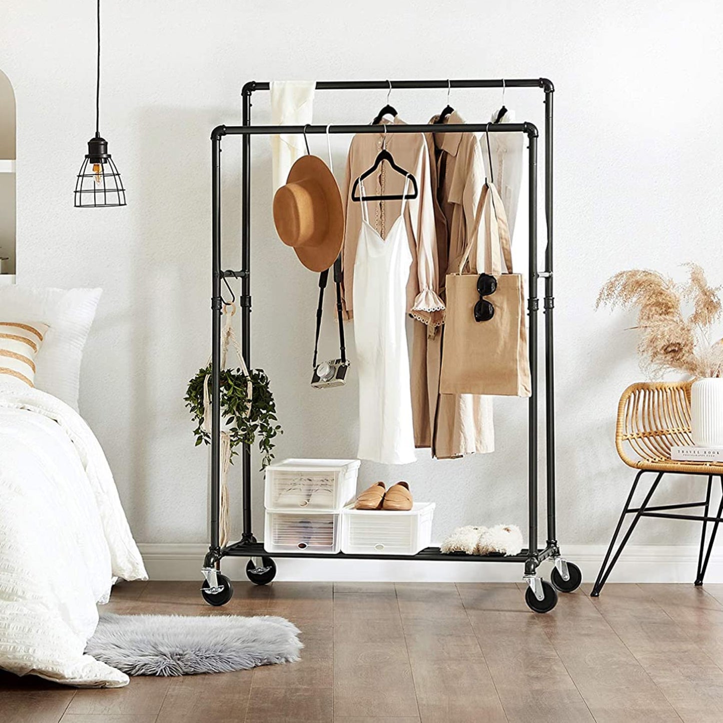 Kleiderständer fürs Schlafzimmer schwarz online kaufen